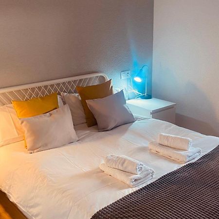 Plaza Andalucia Apartment -A 10Min Caminando Del Puente Romano Córdoba Kültér fotó